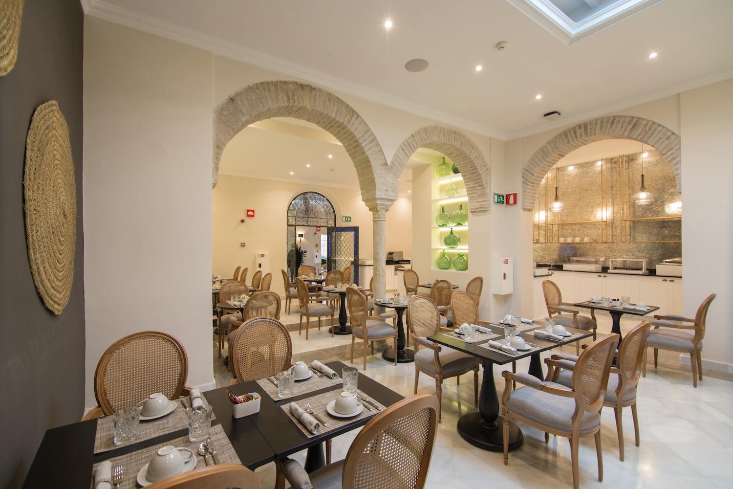 Hotel GRAVINA 51. Sevilla. 53 comedor-hotel-sevilla-03
