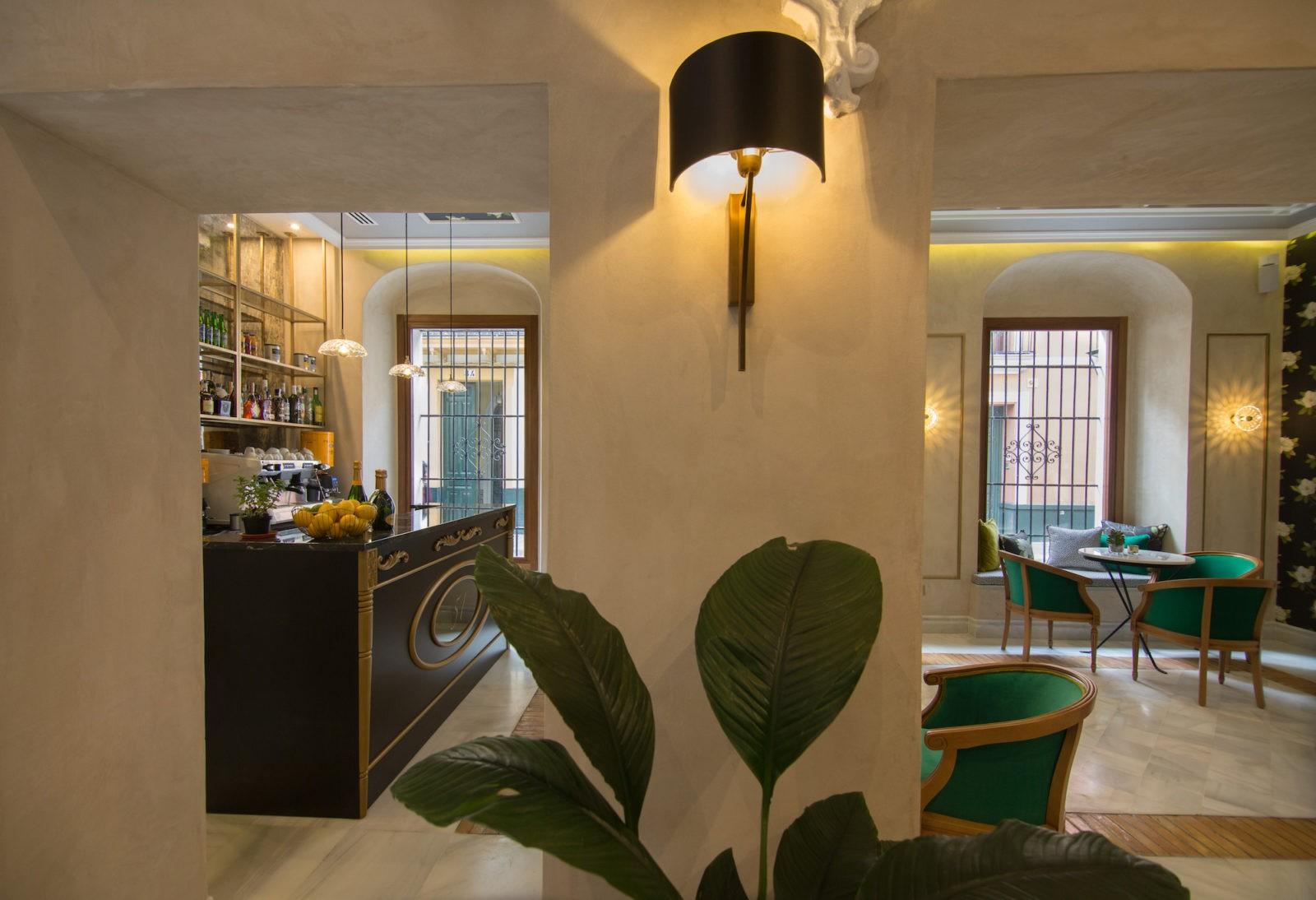 bar-cafeteria-entrada-desde-el-interior