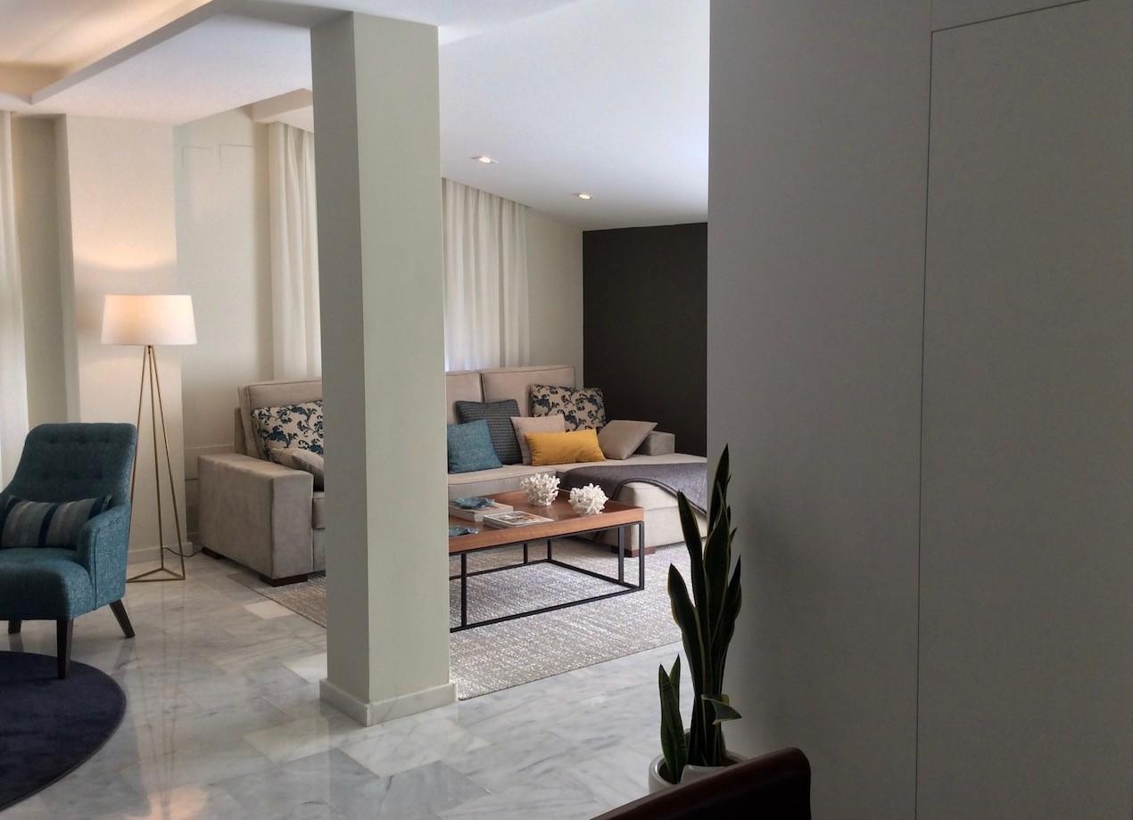 Una mirada hacia el jardín | Proyecto de integración de patio en salón y reforma de patio 5 residencial-montequinto-sevilla-05